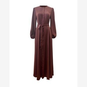 Elegant Long Sleeve Maxi Dress in Maroon with Belt